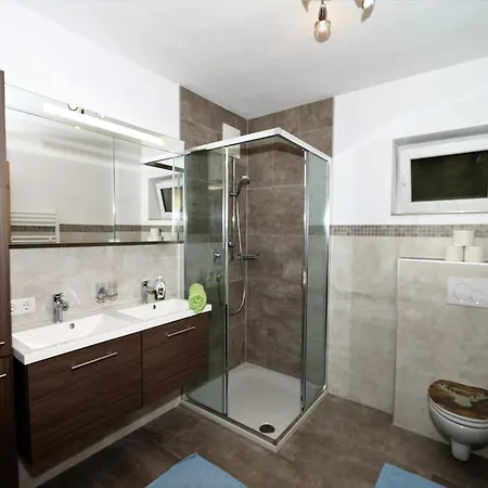 Apartment In Fuegenberg Near Spieljochbahn, Cleaning Included Apartmán