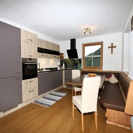 Apartment In Fuegenberg Near Spieljochbahn, Cleaning Included * Fügen