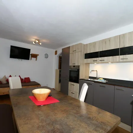 Apartment In Fuegenberg Near Spieljochbahn, Cleaning Included Apartmán *