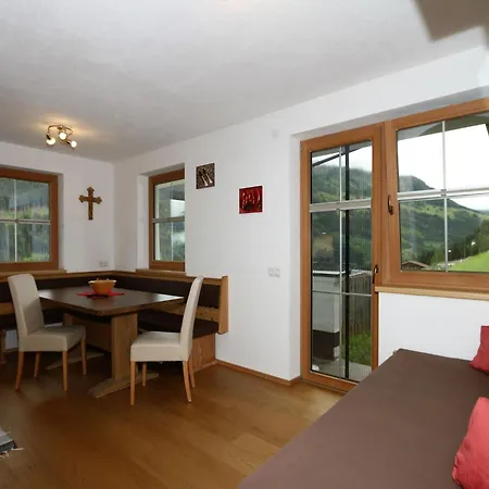 Apartment In Fuegenberg Near Spieljochbahn, Cleaning Included Appartement Fügen